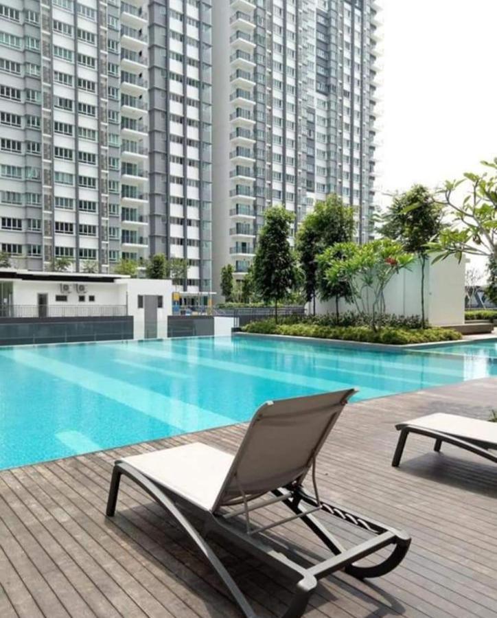 Cikta'Z Homestay Southville City Bangi Kampong Tangkas Eksteriør billede